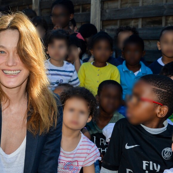 Carla Bruni-Sarkozy - Présentation du programme pédagogiques de la Fondation M. Fontenoy à l'école Gustave Rouanet à Paris, le 22 juin 2016. © Veeren/Bestimage