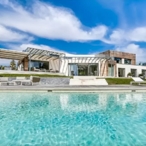 La villa cannoise louée par Gwyneth Paltrow via Airbnb pendant son séjour pour les Cannes Lions 2016.