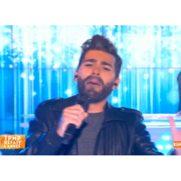 Bertrand Chameroy se prend pour Kendji Girac et reprend Les yeux de la mama dans TPMP refait l'année sur D8