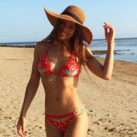 Marine Lorphelin, divine en bikini : L'ex-Miss rayonne en Nouvelle-Calédonie