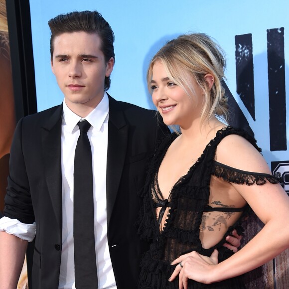 Brooklyn Beckham et Chloe Grace Moretz à la première de Neighbors 2: Sorority Rising au théâtre Regency Village à Westwood, le 16 mai 2016