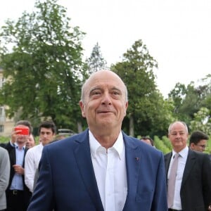 Philippe Starck et Alain Juppé à l'inauguration du nouveau chai du Château Les Carmes Haut-Brion à Bordeaux le 24 juin 2016. © Patrick Bernard / Quentin Salinier / Bestimage