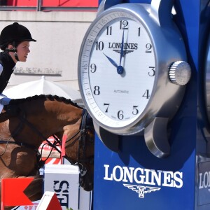 Charlotte Casiraghi monte lors du Jumping international de Monte-Carlo le 24 juin 2016. © Bruno Bébert / Bestimage