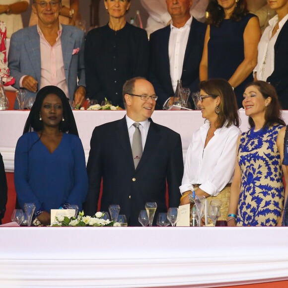 Hélène Faggionato, Valentine Maillot, Khadja Nin, le prince Albert II de Monaco, la princesse Caroline de Hanovre, guest - La famille princière de Monaco assiste à la compétition du "Grand Prix du Prince de Monaco" dans les tribunes du Longines Global Champion Tour dans le cadre du Jumping international de Monte-Carlo, le 25 juin 2016. © Bruno Bebert/Pool Monaco/Bestimage  Monaco Princely Family attends the 'Grand Prix du Prince' at the Longines Global Champions Tour of Monaco, on June 25th 2016.25/06/2016 - Monte-Carlo
