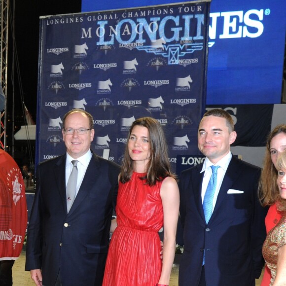 Rolf-Göran Bengtsson (3ème du Grand Prix du Prince de Monaco), le prince Albert II de Monaco et Charlotte Casiraghi, Diane Fissore (présidente de la fédération équestre monégasque et organisatrice de l'événement) - Remise du "Grand Prix du Prince de Monaco" lors du Longines Global Champion Tour dans le cadre du Jumping international de Monte-Carlo, le 25 juin 2016. © Bruno Bebert/Bestimage  "Grand Prix du Prince de Monaco" awards ceremony during the Longines Global Champions Tour of Monaco, on June 25th 2016.25/06/2016 - Monte-Carlo