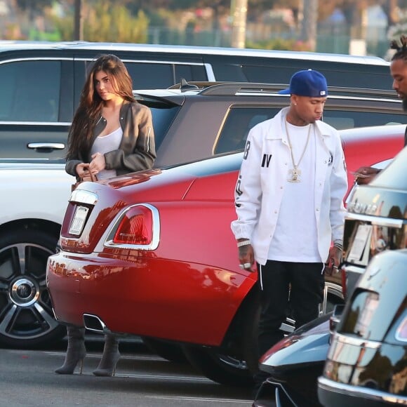 Kylie Jenner et son ex compagnon Tyga arrivent à la première du clip de Kanye West 'Famous' à Los Angeles le 24 juin 2016.