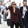 Kate Moss arrive à Venise, le 27 juin 2016.