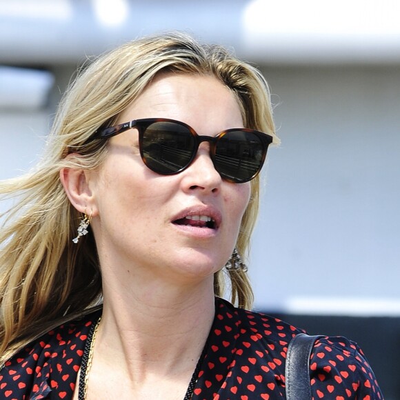 Kate Moss en vacances à Venise, le 27 juin 2016.