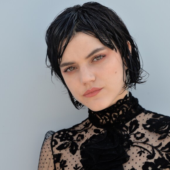 Exclusif - Rencontre avec Soko (Stéphanie Sokolinski) lors du 69ème festival du film de Cannes le 18 mai 2016. © Veeren/Bestimage (no web - No Blog pour suisse et Belgique) Exclusive - For Germany call for price - Soko (Stéphanie Sokolinski) poses during the 69th Cannes Film Festival May 18, 2016.18/05/2016 - Cannes