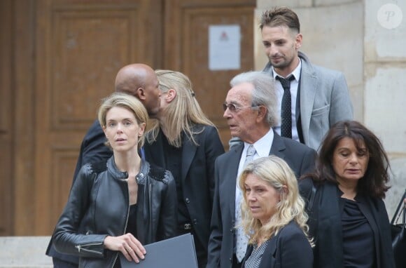 Julie Andrieu et le frère de la défunte Nicole Courcel - Obsèques de Nicole Courcel en l'église Saint-Roch à Paris le 30 juin 2016.