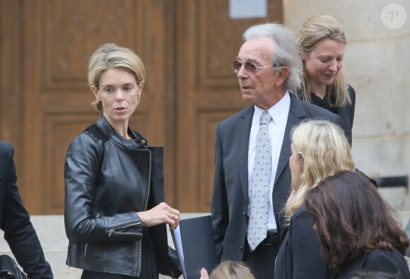 Julie Andrieu et le frère de la défunte Nicole Courcel - Obsèques de Nicole Courcel en l'église Saint-Roch à Paris le 30 juin 2016.