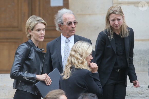 Julie Andrieu et le frère de la défunte Nicole Courcel - Obsèques de Nicole Courcel en l'église Saint-Roch à Paris le 30 juin 2016.