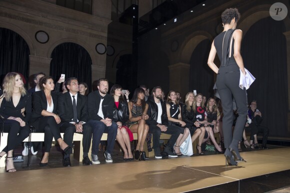 Défilé Atelier Versace (collection haute couture automne-hiver 2016-2017) au Palais Brongniart. Paris, le 3 juillet 2016.