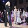 Défilé Atelier Versace (collection haute couture automne-hiver 2016-2017) au Palais Brongniart. Paris, le 3 juillet 2016.