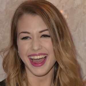 EnjoyPhoenix ( Marie Lopez) - 39ème édition du prix "The Best" aux salons Hoche à Paris le 10 décembre 2015. © Veeren / Bestimage