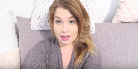EnjoyPhoenix contactée par une fan : Elle raconte sa mésaventure dans un Vlog