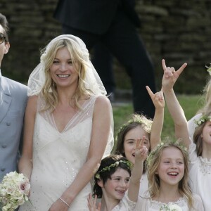 Mariage de Kate Moss et Jamie Hince à Southrop au Royaume-Uni, le 1er juillet 2011.