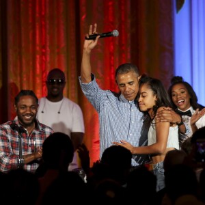 Le président des Etats-Unis Barack Obama célèbre l'anniversaire de sa fille Malia (18 ans) et la date commémorative de l'indépendance du pays lors d'une cérémonie à la Maison Blanche, le 4 juillet 2016 à Washington. La chanteuse Janelle Monáe et le rappeur Kendrick Lamar ont donné un concert pour l'occasion.