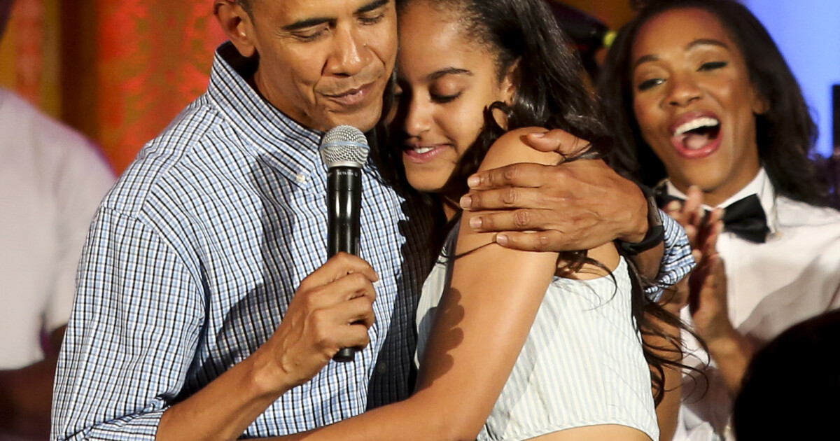 Barack Obama pousse la chansonnette : Séquence émotion pour les 18 ans ...