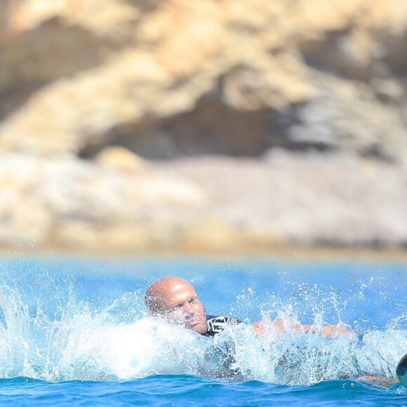 Melanie Brown (Mel B) et son mari Stephen Belafonte en vacances sur un yacht avec des amis à Ibiza le 3 juillet 2016.