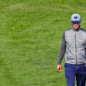 Exclusif - Justin Timberlake joue au golf sur le parcours du Bro Hog Golf à Stockholm, le 18 mai 2016.