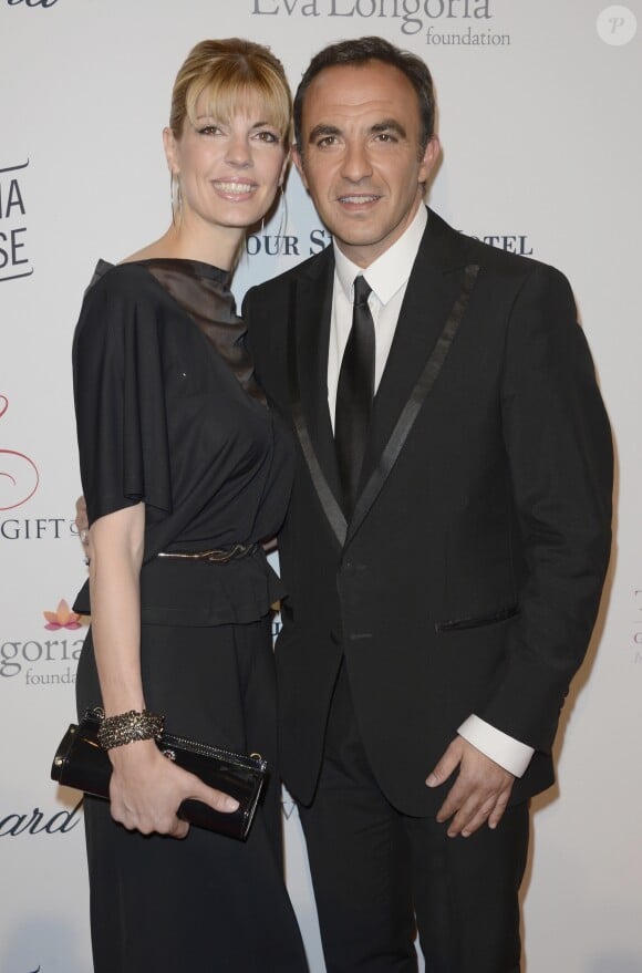 Nikos Aliagas et sa compagne Tina Grigoriou - 4e édition du "Global Gift Gala", coprésidée par Eva Longoria et présentée par Nikos Aliagas, au George V à Paris le 13 mai 2013.