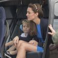 Catherine Kate Middleton, duchesse de Cambridge, Le prince William, duc de Cambridge et leur fils le prince George assistent au Royal International Air Tattoo le 8 juillet 2016.