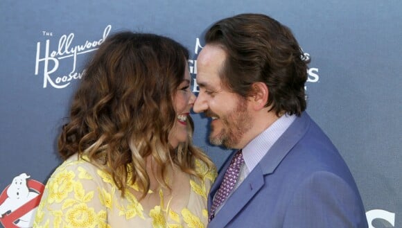 Melissa McCarthy et son mari Ben Falcone - Célébrités lors de la première de Ghostbuster à Hollywood le 9 juillet 2016.