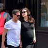 Exclusif - Liv Tyler enceinte et son fiancé David Gardner se baladent dans les rues de New York, le 29 mai 2016