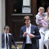 Gisele Bündchen en compagnie de son mari Tom Brady et de leurs enfants Benjamin Brady et Vivian Lake Brady à New York le 29 avril 2016.