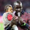 Mamadou Sakho et sa fille Aida - Match de football Psg - Monaco au Parc des Princes - Le 22 septembre 2013.