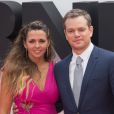 Matt Damon et sa femme Luciana Barroso arrivant à la 1ère avant-première européenne "Jason Bourne" au Odeon, Leicester Square à Londres, le 11 juillet 2016.