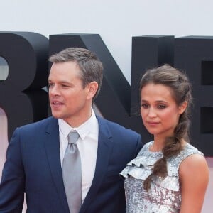 Matt Damon et Alicia Vikander arrivant à la 1ère avant-première européenne "Jason Bourne" au Odeon, Leicester Square à Londres, le 11 juillet 2016.