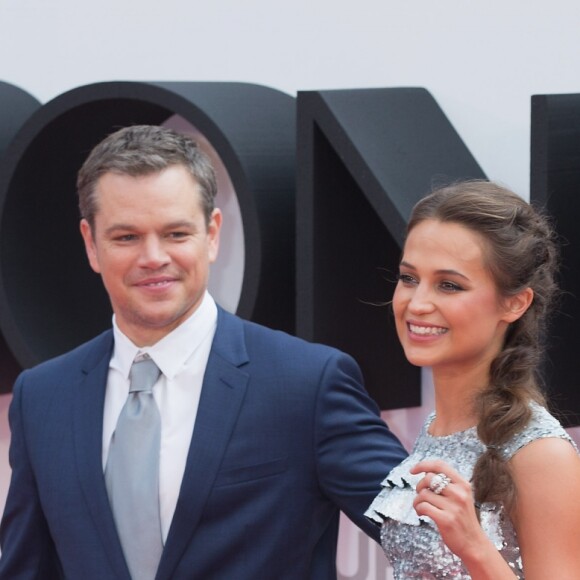 Matt Damon et Alicia Vikander arrivant à la 1ère avant-première européenne "Jason Bourne" au Odeon, Leicester Square à Londres, le 11 juillet 2016.  European Premiere of Jason Bourne Red Carpet Arrivals, at The Odeon, Leicester Square in London, on July 11, 2016.11/07/2016 - Londres