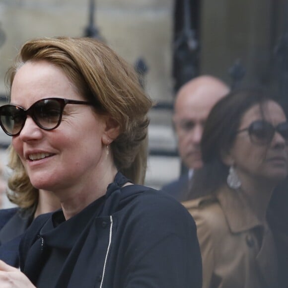 Cendrine Dominguez - Sorties des obsèques de Patrice Dominguez en la basilique Sainte Clotilde à Paris. Le 16 avril 2015