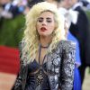 La chanteuse Lady Gaga - Soirée Costume Institute Benefit Gala 2016 (Met Ball) sur le thème de "Manus x Machina" au Metropolitan Museum of Art à New York, le 2 mai 2016.