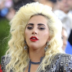 La chanteuse Lady Gaga - Soirée Costume Institute Benefit Gala 2016 (Met Ball) sur le thème de "Manus x Machina" au Metropolitan Museum of Art à New York, le 2 mai 2016.