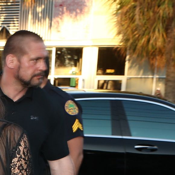 Kim Kardashian et son mari Kanye West - Arrivées au mariage d'Isabela Rangel et David Grutman à Miami, le 23 avril 2016.