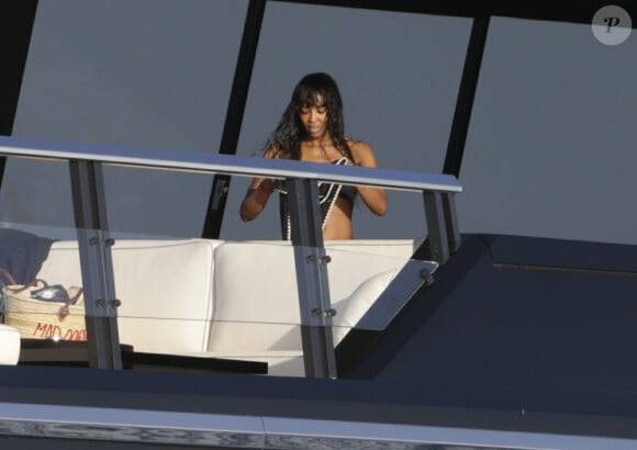 Naomi Campbell en vacances sur un yacht à Ibiza. Espagne, le 14 juillet 2016.  Naomi Campbell on a yacht during her holidays in Ibiza. Spain, July 14th, 2016.14/07/2016 - Ibiza
