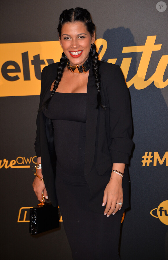 Ayem Nour enceinte à la cérémonie des Melty Future Awards 2016 au Grand Rex à Paris, le 16 février 2016. © Veeren/Bestimage