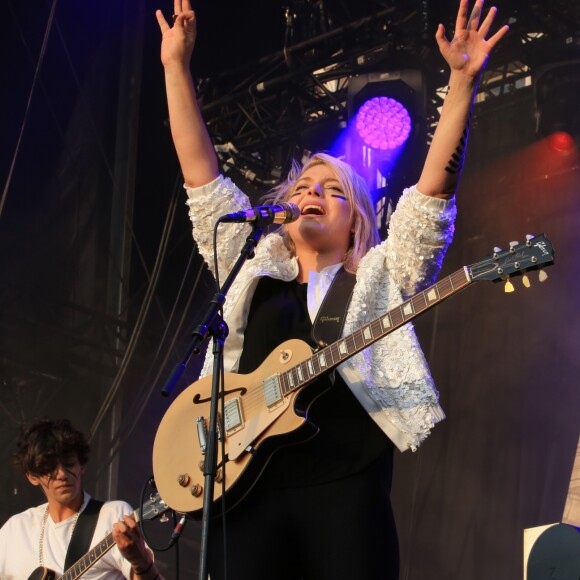 Le groupe "Hyphen Hyphen" en concert au Fnac Live Festival 2016 sur le parvis de l'Hôtel de Ville à Paris. Le 22 juillet 2016 © Céline Bonnarde / Bestimage 22/07/2016 - Paris