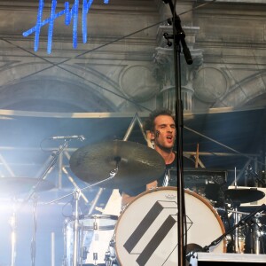 Le groupe "Hyphen Hyphen" en concert au Fnac Live Festival 2016 sur le parvis de l'Hôtel de Ville à Paris. Le 22 juillet 2016 © Céline Bonnarde / Bestimage 22/07/2016 - Paris