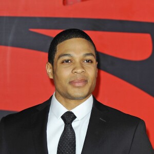 Ray Fisher lors de la première européenne du film "Batman V Superman : L'Aube de la Justice" au Odeon Cinema, Leicester Square à Londres, le 22 mars 2016.