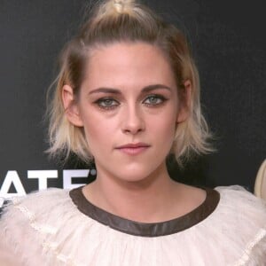 Kristen Stewart à la première de 'Cafe Society' au Cinema Society à New York, le 13 juillet 2016