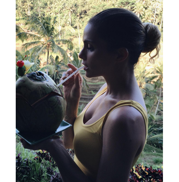 Clara Morgane à Bali le 26 juillet 2016.