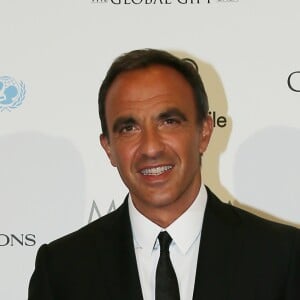 Nikos Aliagas - Photocall des célébrités à la 7ème Édition du Global Gift Gala au Four Seasons Hotel George V à Paris le 9 mai 2016 © Marc Ausset-Lacroix / Bestimage