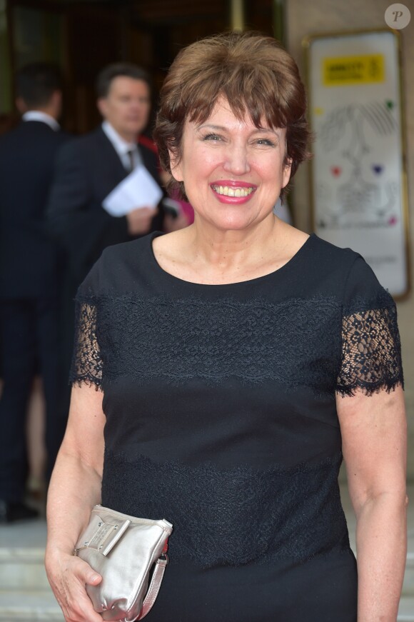 Roselyne Bachelot - 22ème Gala "Musique contre l'oubli" au profit d'Amesty International au thêatre des Champs-Elysées à Paris le 28 juin 2016. © Giancarlo Gorassini / Bestimage