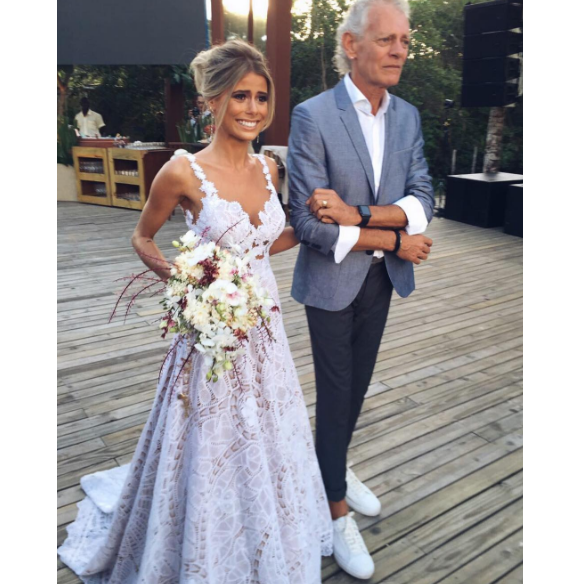 Marquinhos a épousé  Carol Cabrino en juin 2016
