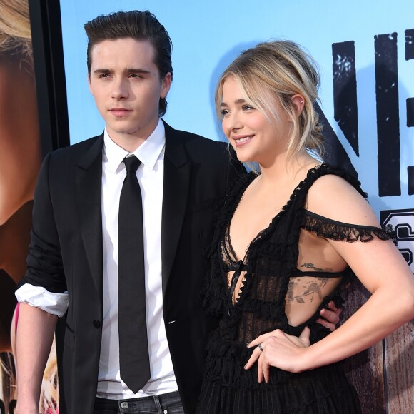 Brooklyn Beckham et Chloe Grace Moretz à la première de Neighbors 2: Sorority Rising au théâtre Regency Village à Westwood, le 16 mai 2016