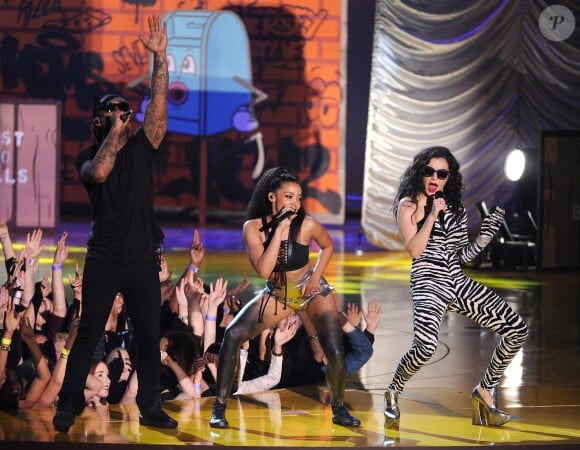 Ty Dolla $ign, Tinashe et Charli XCX aux MTV Movie Awards 2015. Los Angeles, le 12 avril 2015.